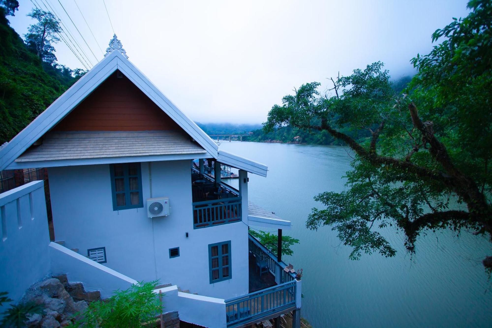Dokchampa River View Villa Nongkhiaw エクステリア 写真